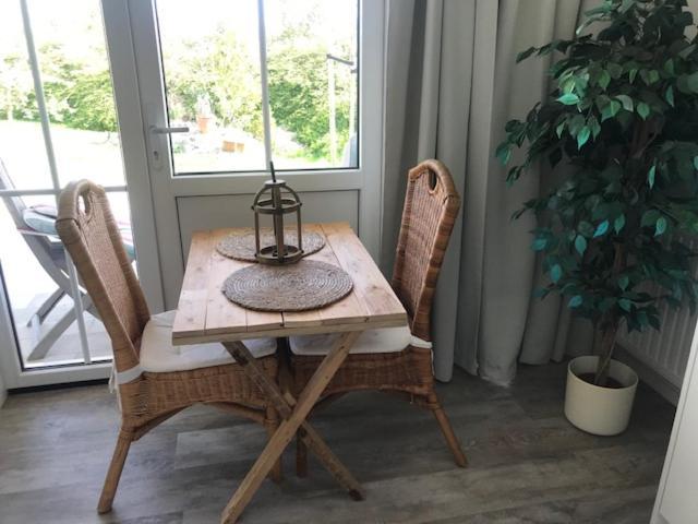 Luxe Prive-Kamer - Studio In Villa Aan Zee, Dishoek, Vernieuwd エクステリア 写真