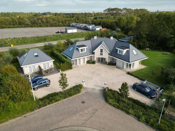 Luxe Prive-Kamer - Studio In Villa Aan Zee, Dishoek, Vernieuwd エクステリア 写真